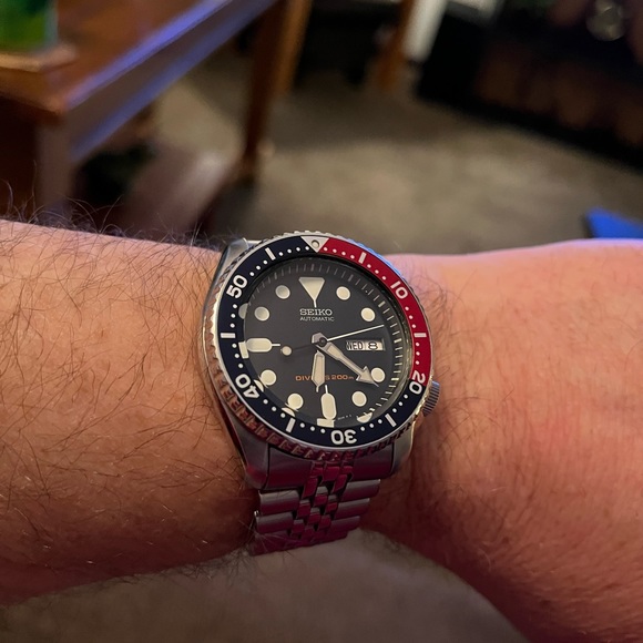 Seiko SKX009K1 Diver All Original Mint Condition - Picture 2 of 9